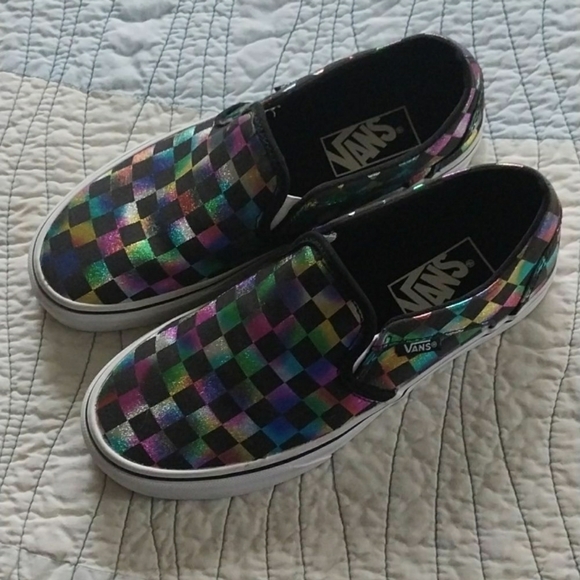 Vans women's multi-colored check slip on sneakers size 6.5 - Picture 2 of 6